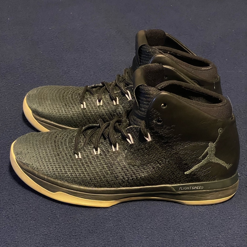 Nike Air Jordan 31 XXXi Black Cat Black/White 845037-010 Men’s Size 10.5